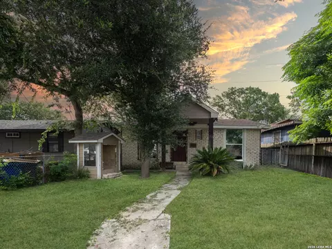 346 Alice Fay Ave, San Antonio, TX 78237