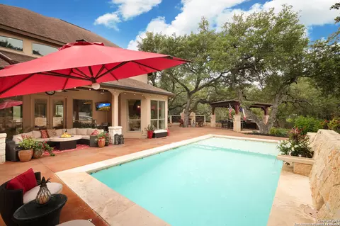 3701 Menger Dr, San Antonio, TX 78259