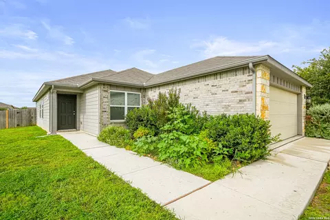 7610 Twin Pne, Converse, TX 78109