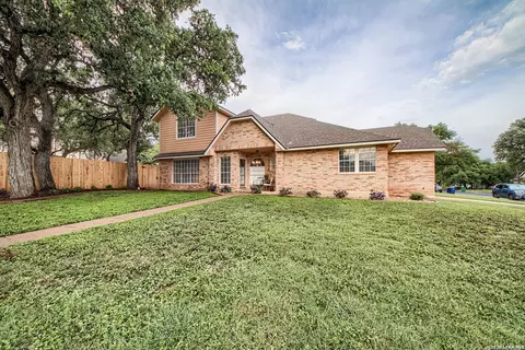6906 Ridge Place St, San Antonio, TX 78250