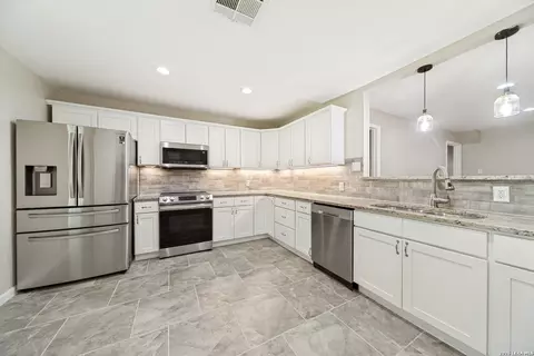4916 Althea Dr, Leon Valley, TX 78238