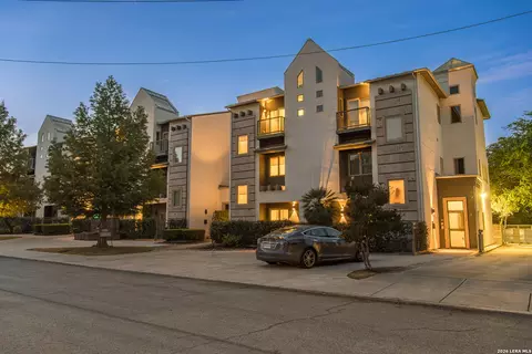 215 Annie UNIT E, San Antonio, TX 78212