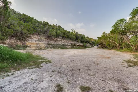 19932 Scenic Loop Rd, Helotes, TX 78023 photo 5