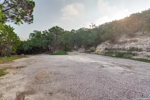 19932 Scenic Loop Rd, Helotes, TX 78023 photo 7