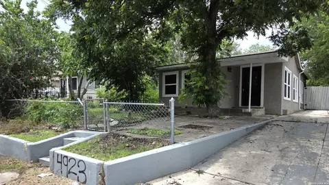 4923 Blessing St, San Antonio, TX 78228
