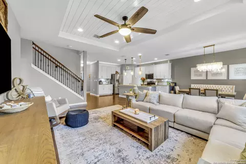 610 Ridge Park Dr, New Braunfels, TX 78130