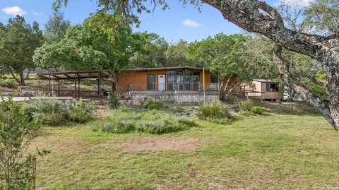 1035 Sweetwater, Canyon Lake, TX 78133