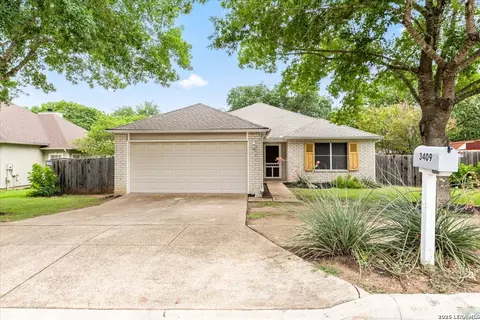 3409 Columbia Dr, Cibolo, TX 78108