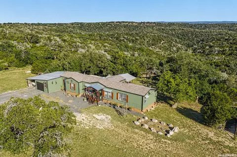 378 Aime Real Ranch Rd, Kerrville, TX 78028