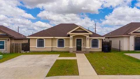 2334 Lemonwood St, Eagle Pass, TX 78852