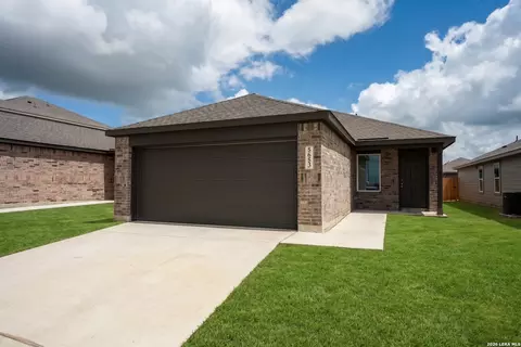 5653 Jasper Pl, San Antonio, TX 78223