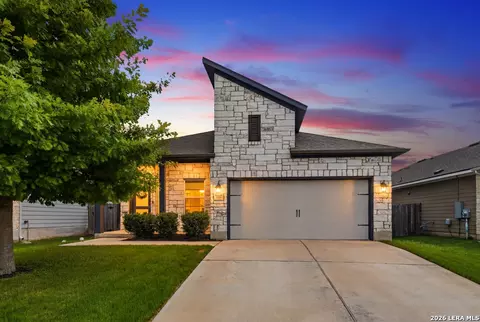 129 Lacey Oak Loop, San Marcos, TX 78666