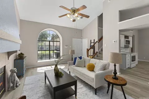 6146 Valley Clf, San Antonio, TX 78250