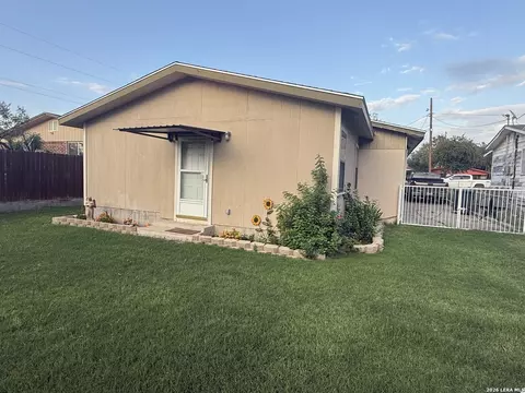Other - 783 Trinity St, Eagle Pass, TX 78852 photo 6 of 6