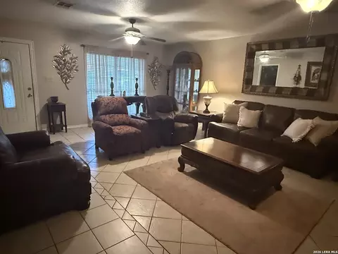 Living - 783 Trinity St, Eagle Pass, TX 78852 photo 1 of 3