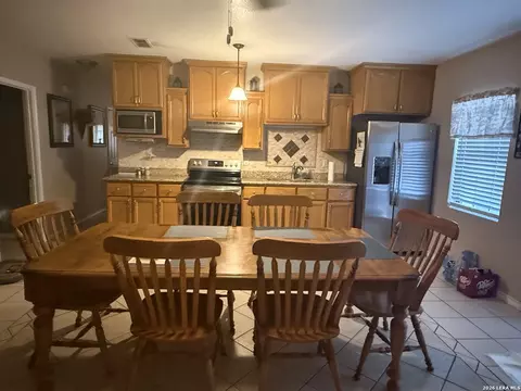 Kitchen - 783 Trinity St, Eagle Pass, TX 78852 photo 2 of 3