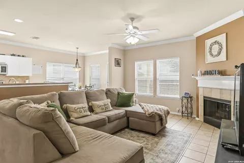 636 Silo St, Schertz, TX 78154