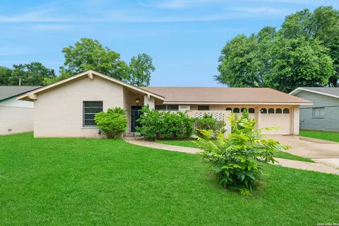 3114 Satellite Dr, San Antonio, TX 78217