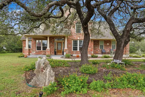 457 Mystic Pkwy, Spring Branch, TX 78070