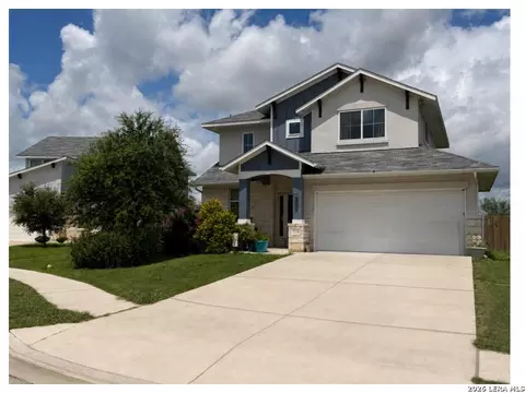 204 W W Pt, Elgin, TX 78621