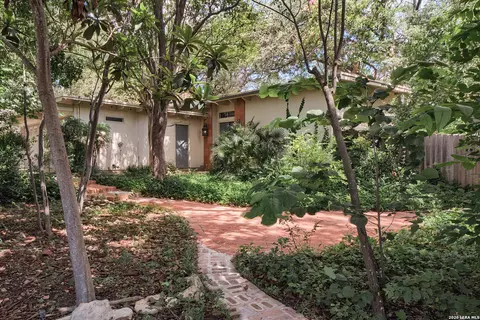 2923 Albin, San Antonio, TX 78209