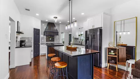 736 Nevada, San Antonio, TX 78203
