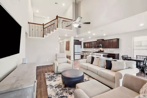 8819 Winchester Way, San Antonio, TX 78254