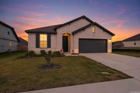 4206 Island Run, Marion, TX 78124