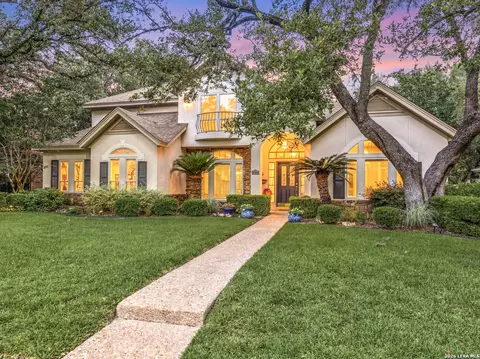 49 N Inwood Hts, San Antonio, TX 78248
