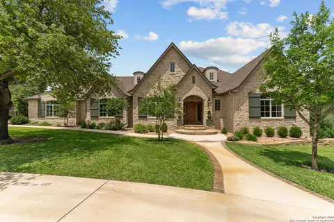 149 Bridgewater, La Vernia, TX 78121