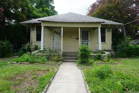 104 New York Pl, San Antonio, TX 78214