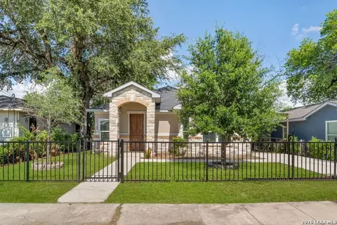 1204 Valencia, San Antonio, TX 78237