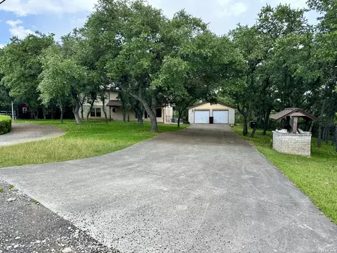 9906 Scenic Hills Dr, San Antonio, TX 78255