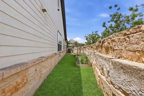 8596 Stackstone, Schertz, TX 78154 photo 25