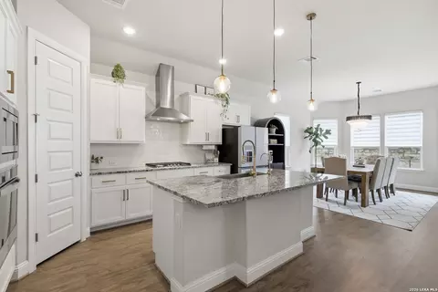 8596 Stackstone, Schertz, TX 78154 photo 9