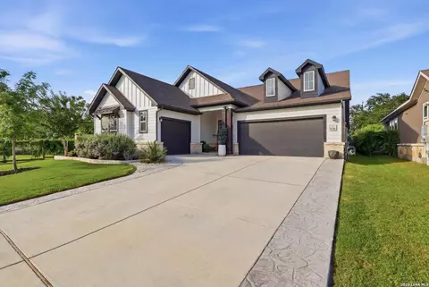 8596 Stackstone, Schertz, TX 78154 photo 2