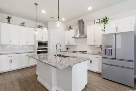 8596 Stackstone, Schertz, TX 78154 photo 8