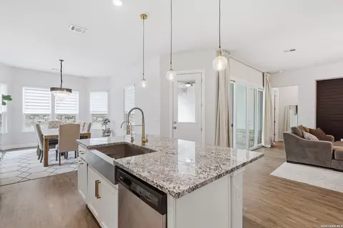 8596 Stackstone, Schertz, TX 78154 photo 10