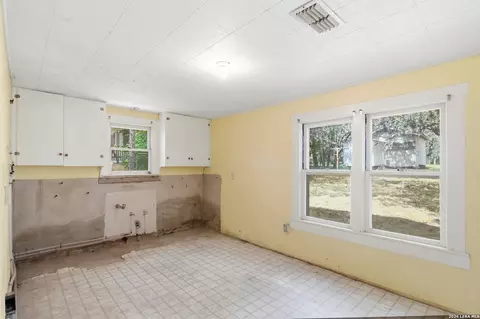 Other - 1260 Magers, Concan, TX 78801 photo 3 of 10