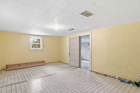 Bedroom - 1260 Magers, Concan, TX 78801 photo 1 of 1