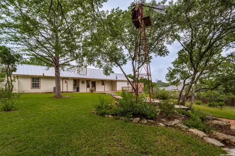 26371 Dull Knife Trl, San Antonio, TX 78255