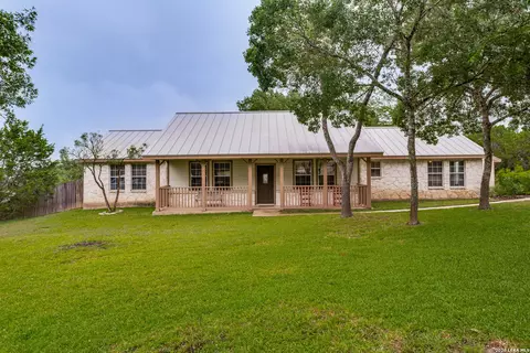 26371 Dull Knife Trl, San Antonio, TX 78255