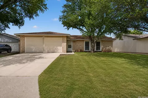 5726 Timber Bnd, San Antonio, TX 78238