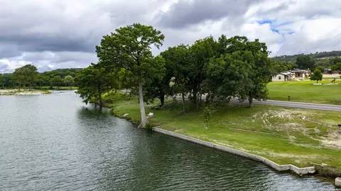 View/Area - 139 Eickenroht Rd, Ingram, TX 78025 photo 4 of 6