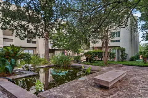 3102 Eisenhauer Rd #D 28, San Antonio, TX 78209