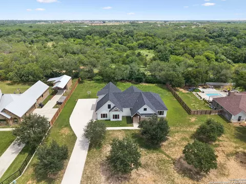 View/Area - 177 E Short Meadow Dr, Lytle, TX 78052 photo 2 of 3