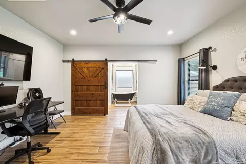 Bedroom - 177 E Short Meadow Dr, Lytle, TX 78052 photo 3 of 6