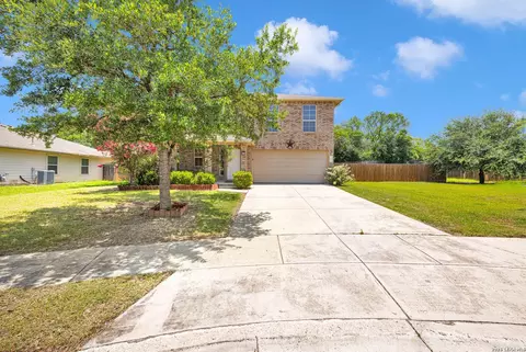 701 Hollow Rdg, Schertz, TX 78108