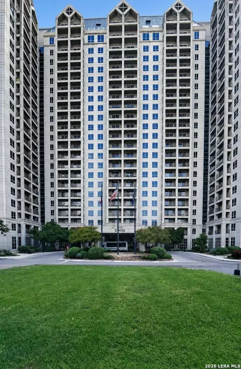1 Towers Park Ln #701, San Antonio, TX 78209