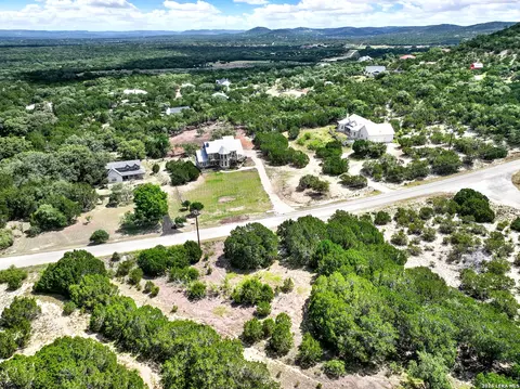 lot36 Lakepark Dr, Lakehills, TX 78063